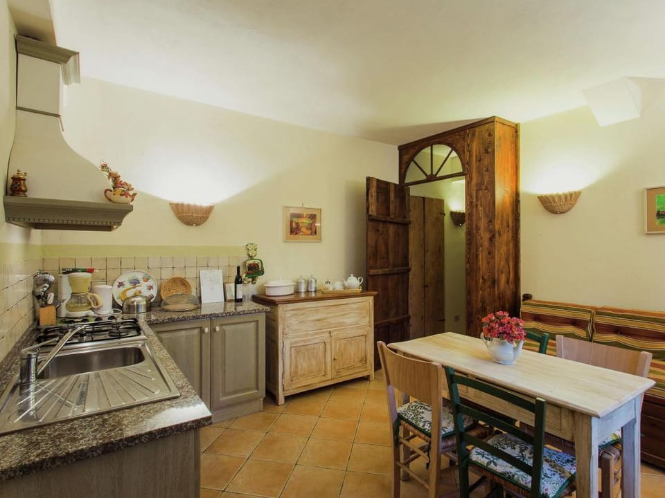 Rustic Tranquility, Umbrian Vacation rental in Umbria