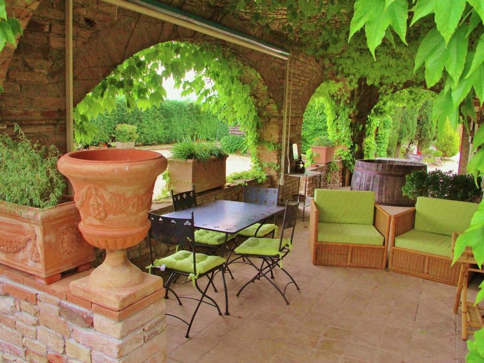 Rustic Tranquility, Umbrian Vacation rental in Umbria