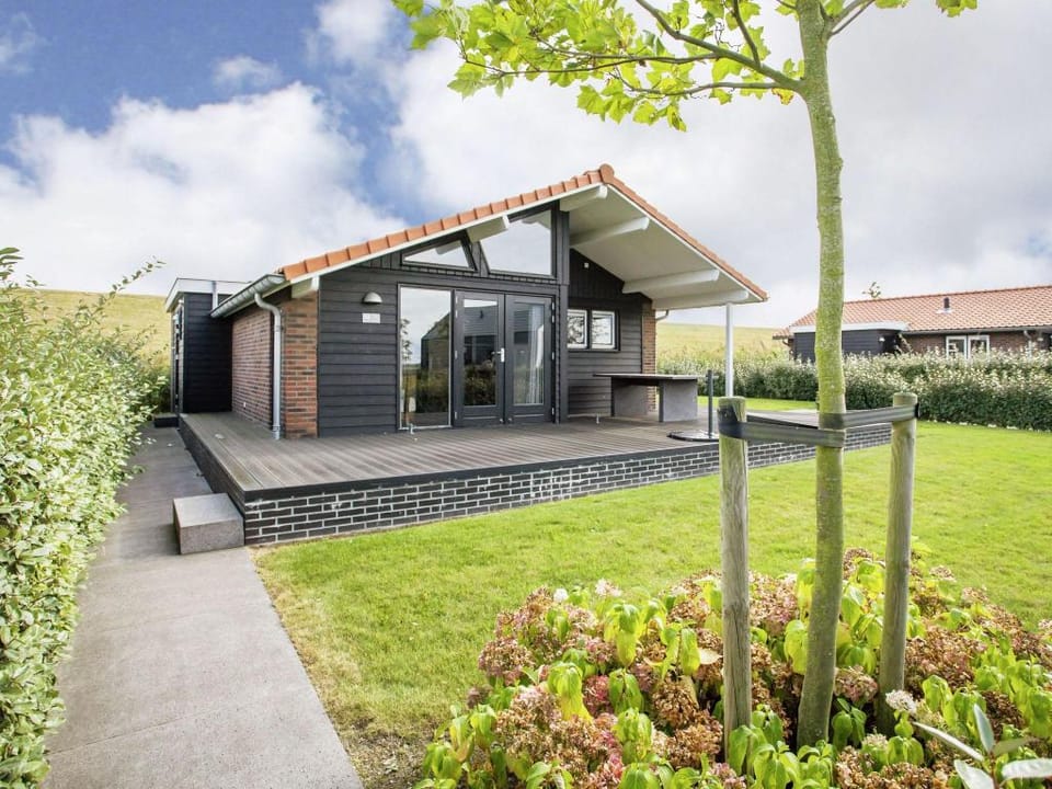 Terrace Apartment in Kattendijke Vacation rental in Zeeland, Netherlands