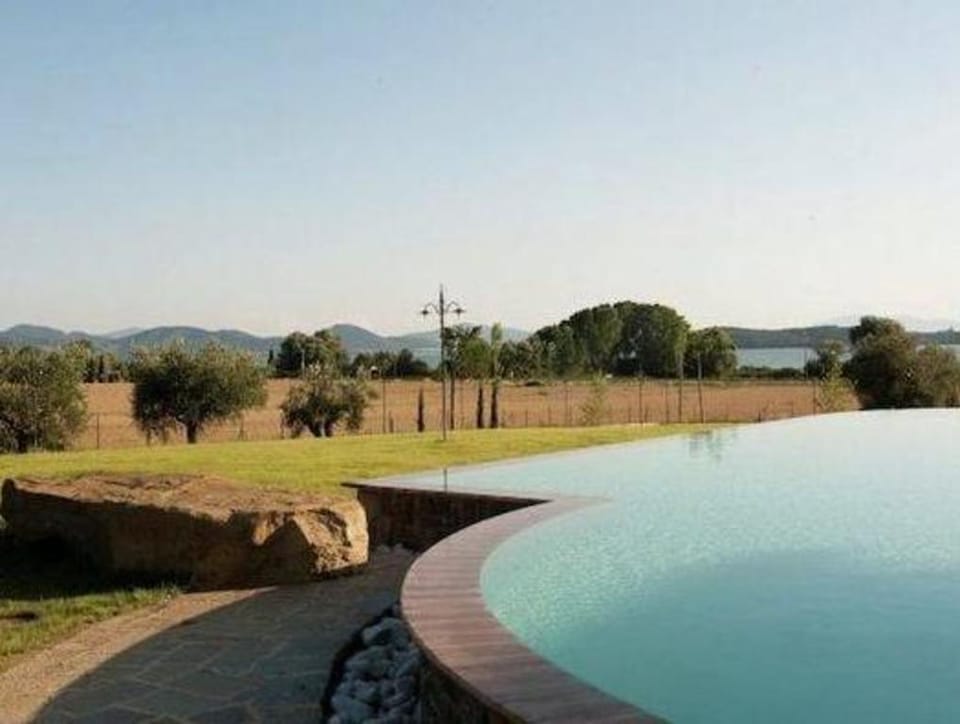 Apartment in Monte del Lago near Lake Trasimeno Vacation rental in Umbria