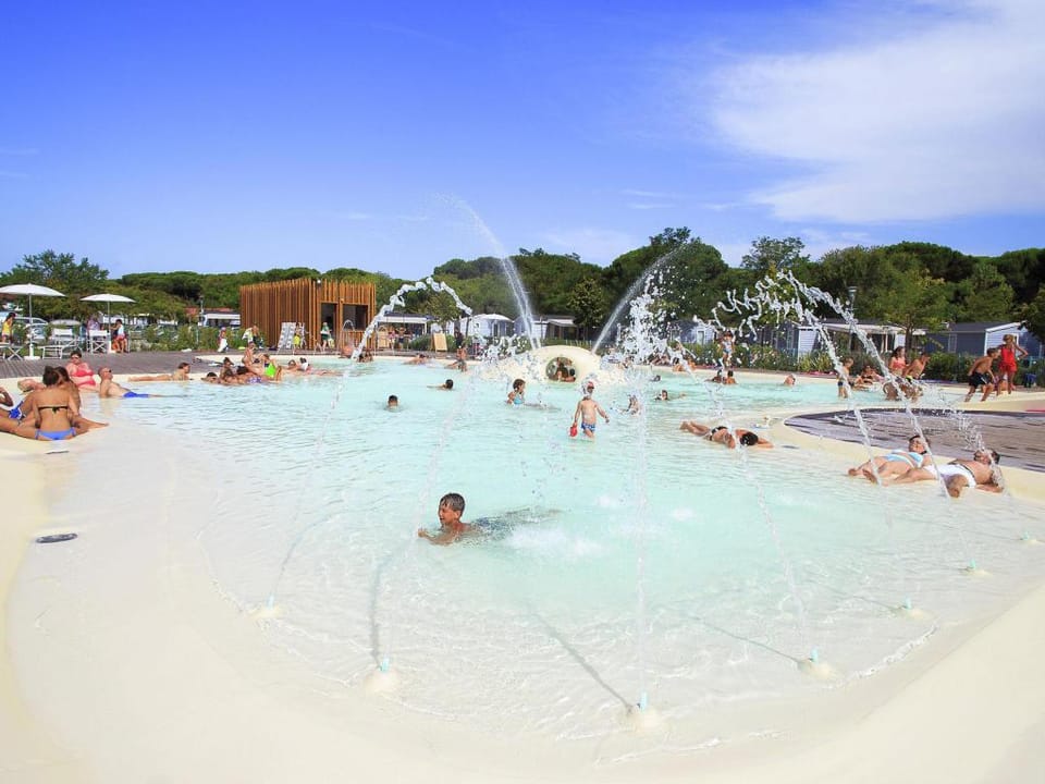 Mobile Home in Cesenatico by Adriatic Sea Vacation rental in Cervia