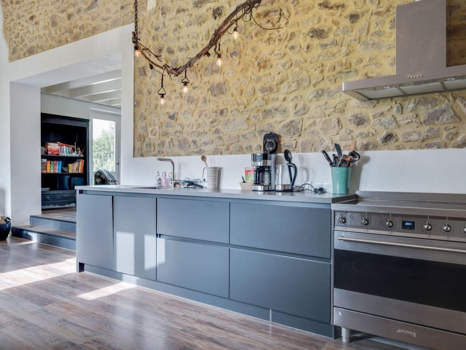 Charming holiday home with private pool Vacation rental in Nouvelle-Aquitaine