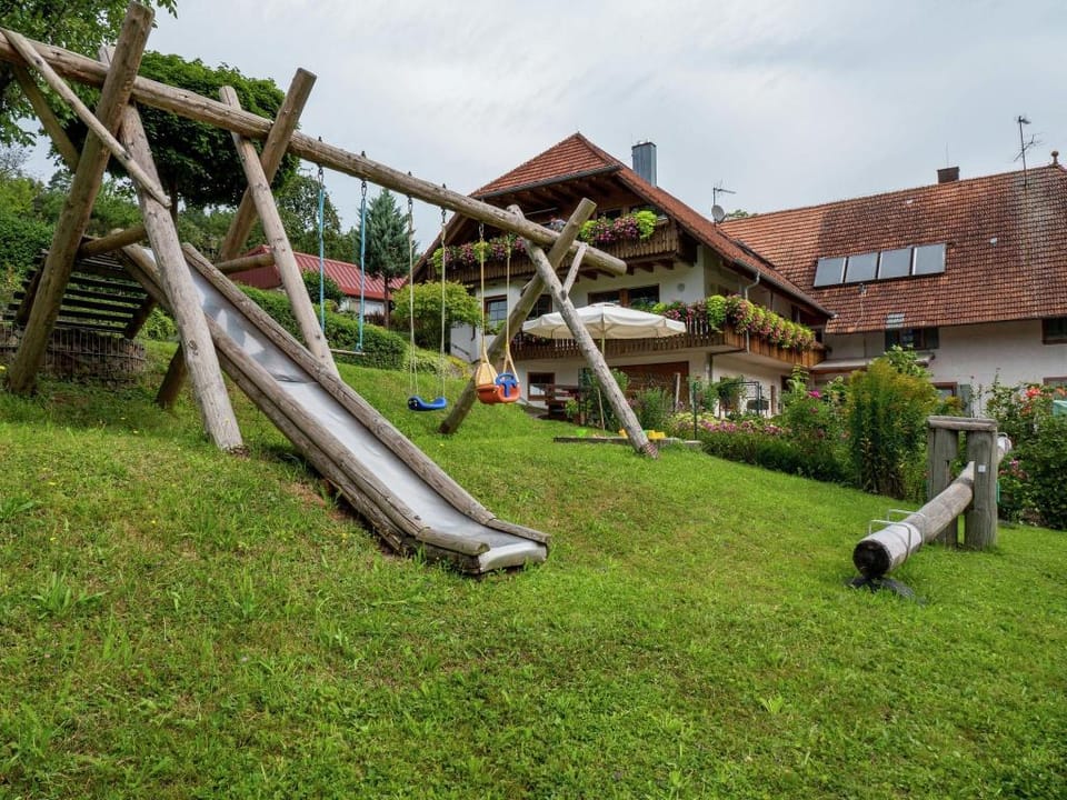 Schwarzwald-Ferienwohnung auf dem Bauernhof Vacation rental in Ortenau