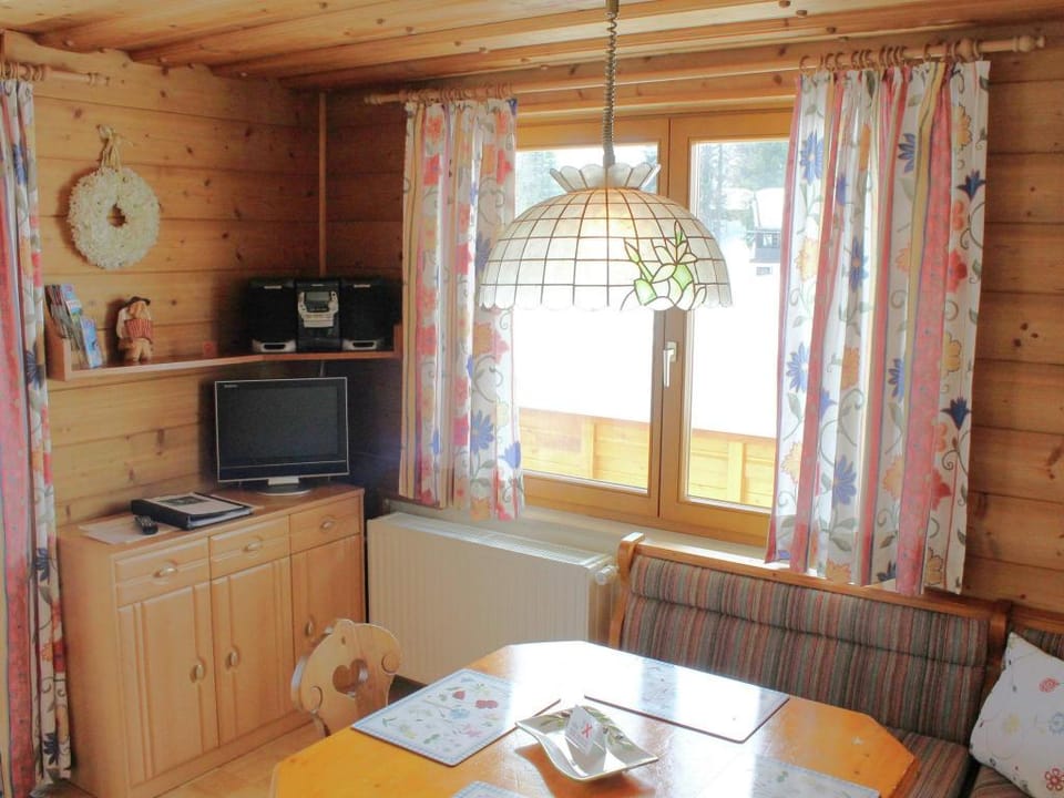Apartment in Nassfeld near Ski Slopes Apartment in Friuli-Venezia Giulia
