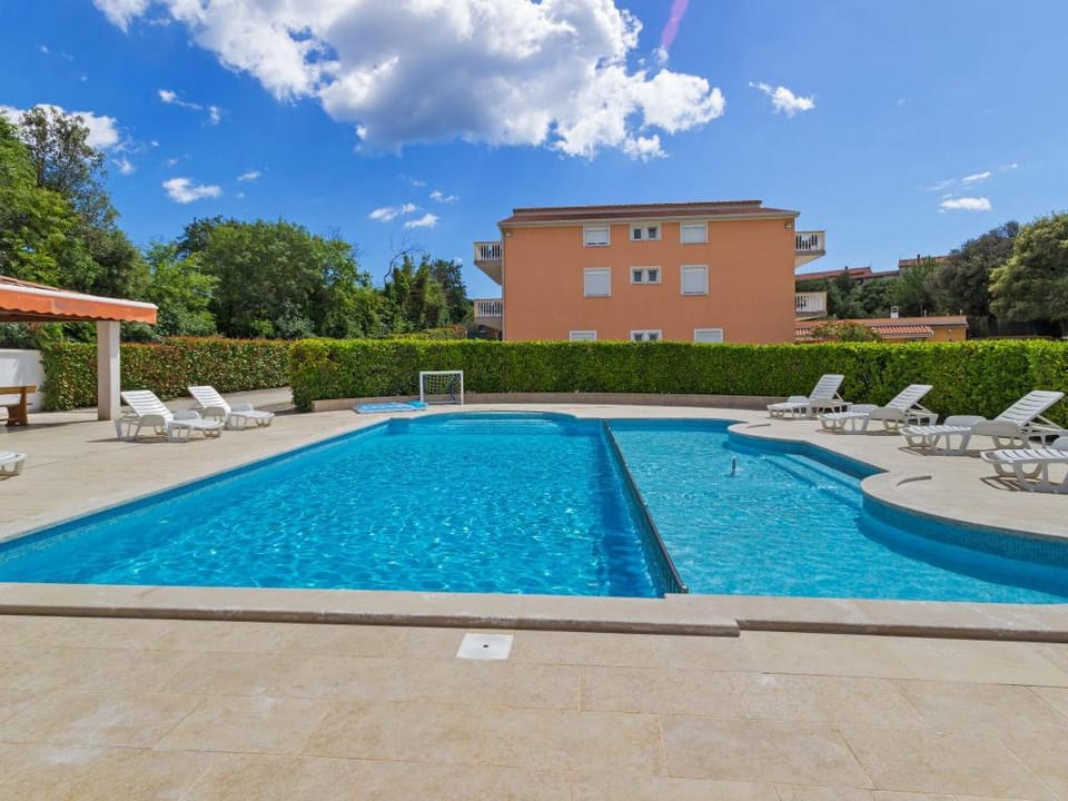 Apartment with Pool, Banjole Apartment in Banjole