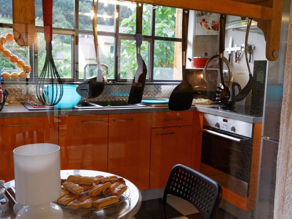 Cottage in Saint-Quirin by Lake  Town Vacation rental in Grand Est