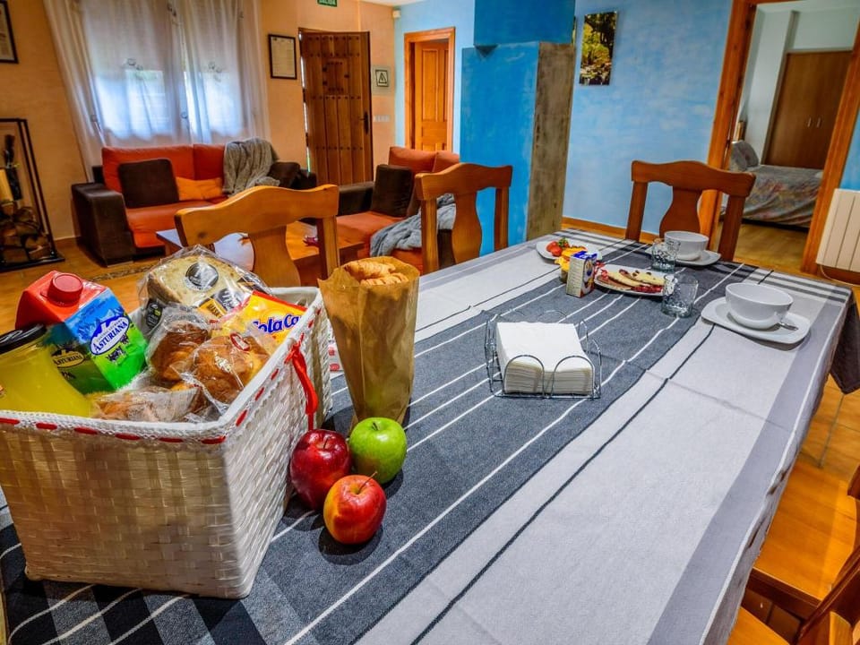 Riverside Rustic Retreat Apartment in Castile and León