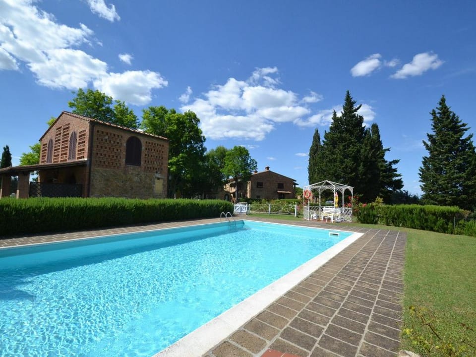 Romola Retreat Tuscan Escape Vacation rental in Tuscany