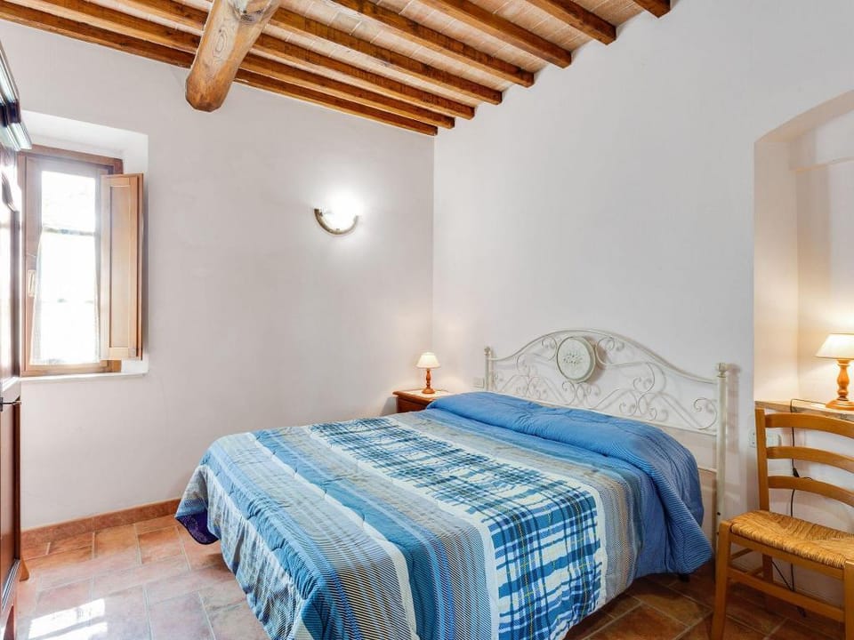 Tuscan Countryside Stay Apartment in Tuscany