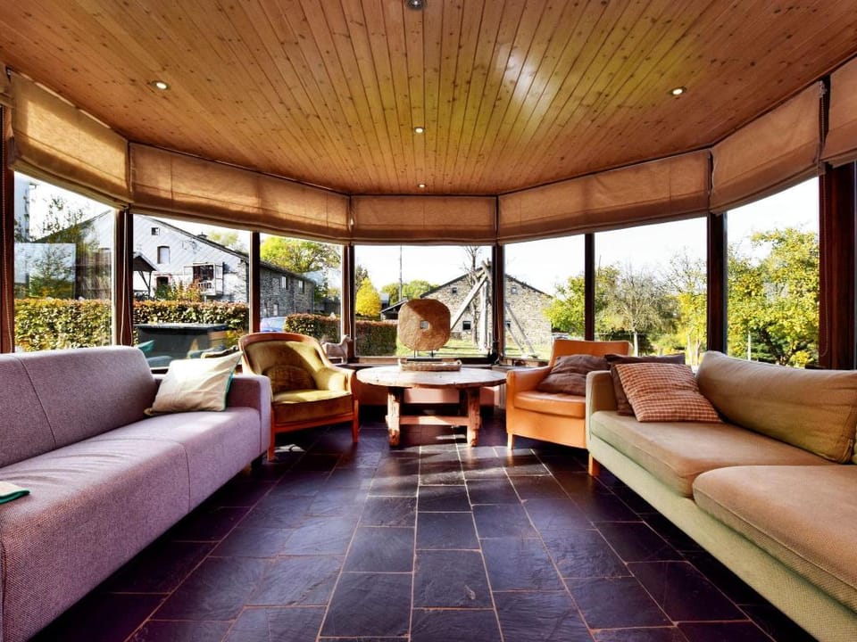 Holiday Home in Vielsalm Vacation rental in Trois-Ponts