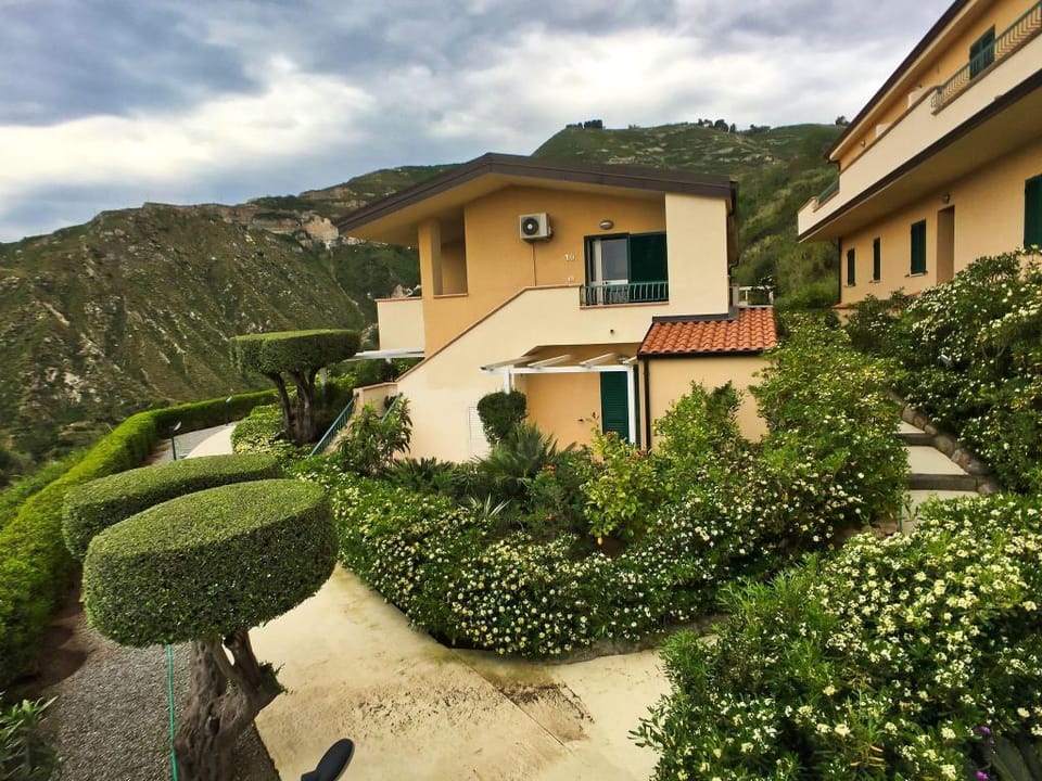 Belvilla by OYO Lunedi Vacation rental in Calabria