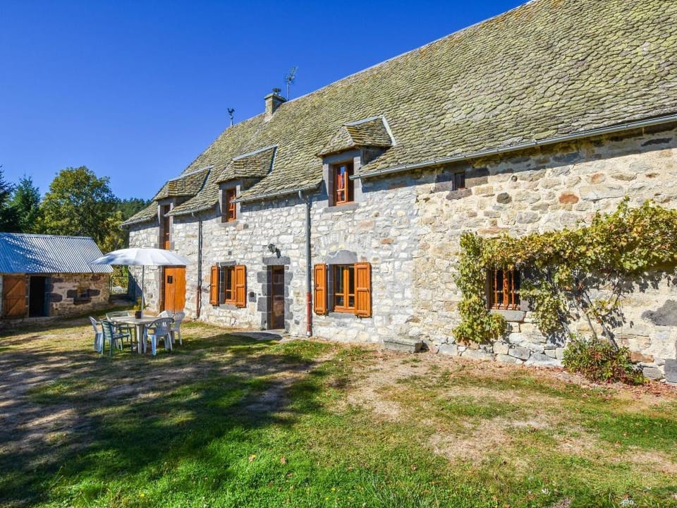 Peaceful Mountain Retreat Vacation rental in Auvergne-Rhône-Alpes