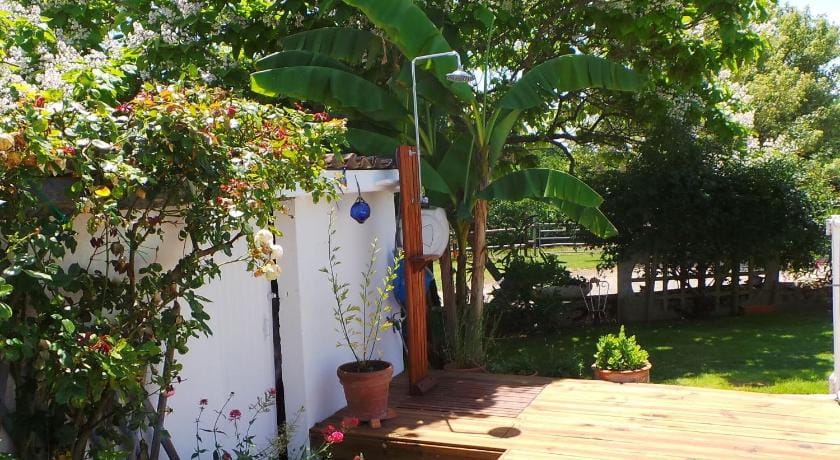 Amazing home in Monprimblanc w/  Vacation rental in Occitanie