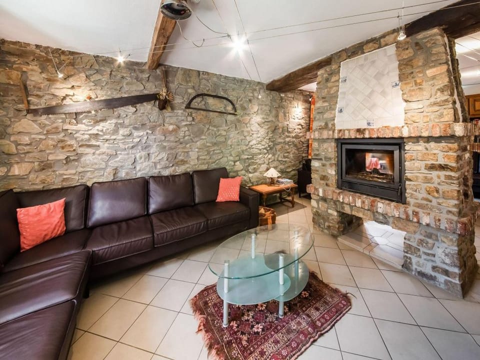 Forestside Escape for 15 Guests Vacation rental in Wallonia, Belgium