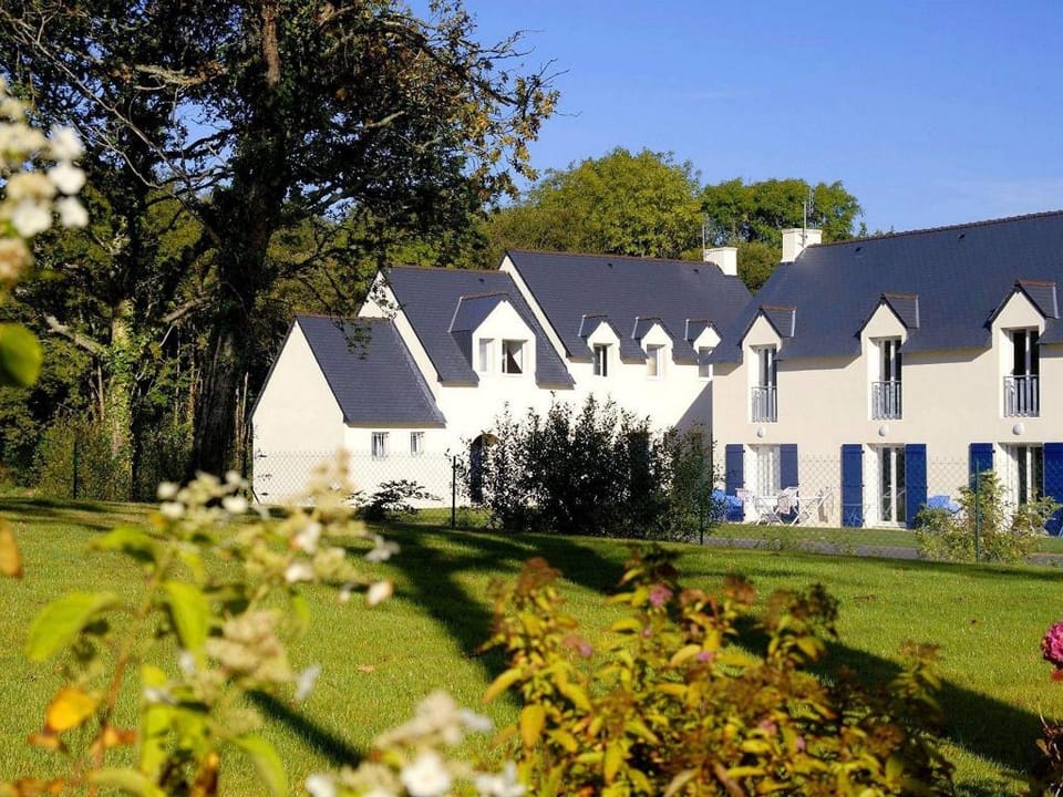 Maisonette in France with Terrace  Garden Vacation rental in Crozon