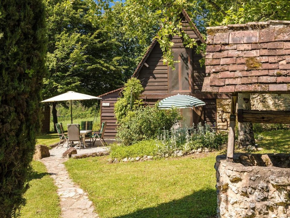 Rustic Chic Country Cottage Vacation rental in Nouvelle-Aquitaine