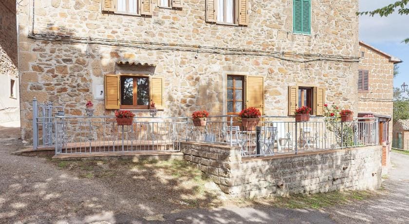 Charmante Home with Garden Vacation rental in Lazio