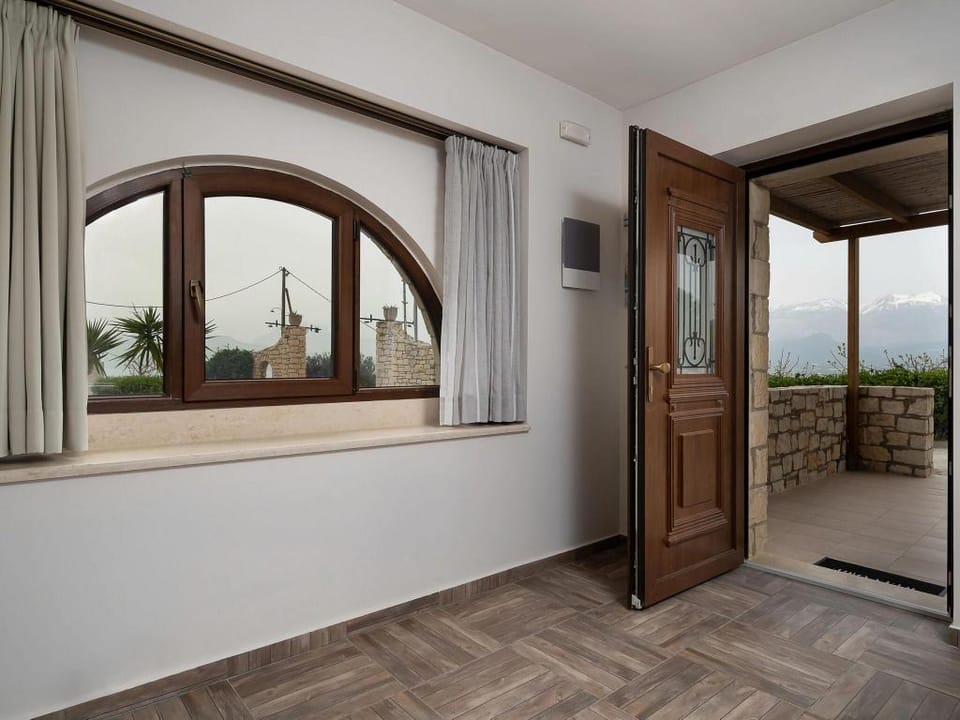Villa in Kamilari near Beach  Pool Hotel in Crete Region
