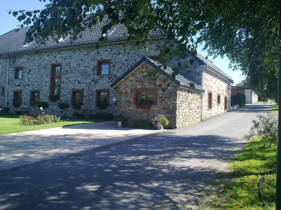 Family Cottage with Sauna Vacation rental in Wallonia, Belgium