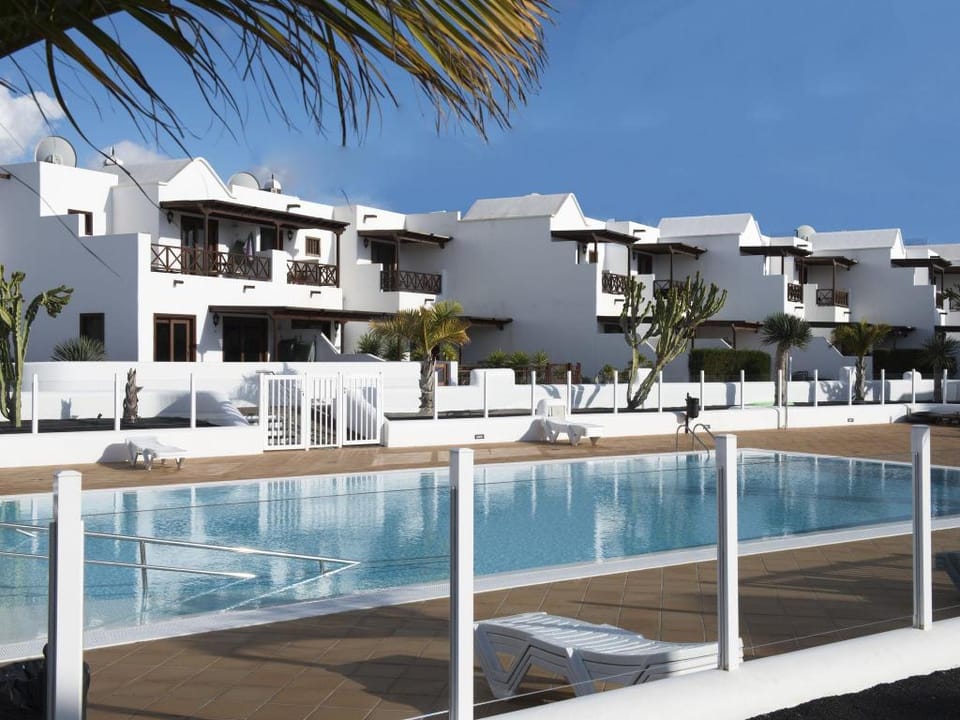Terrace Stay Close to Beaches Vacation rental in Playa Blanca