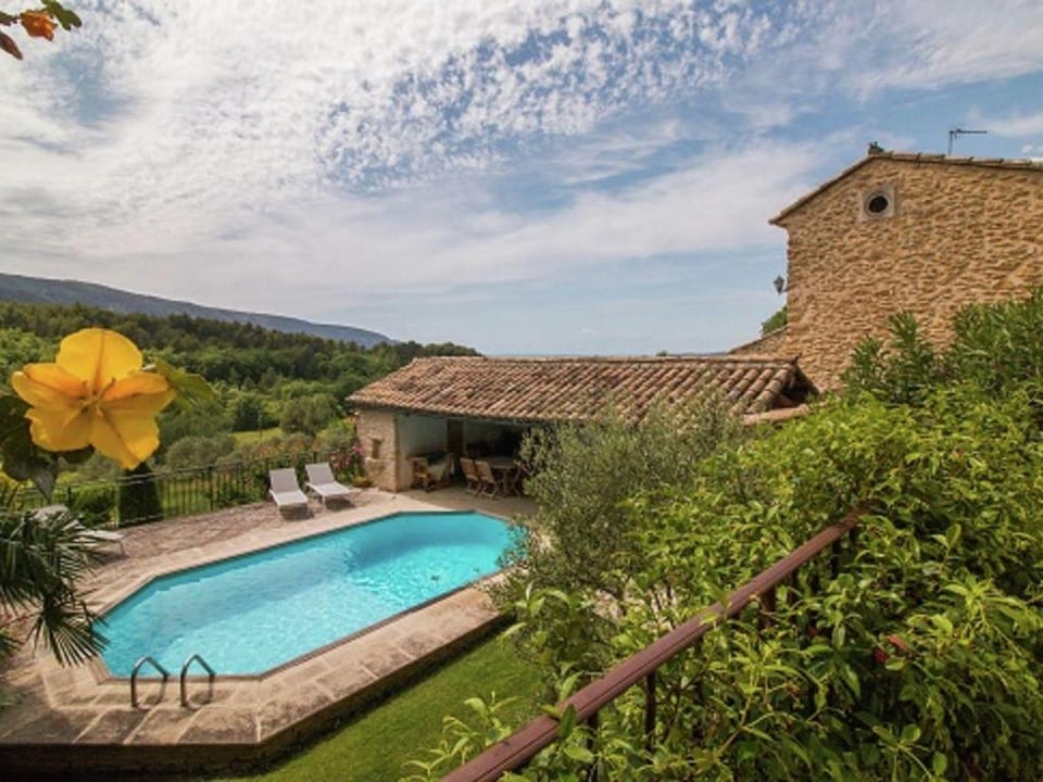 Holiday Home in Oppede with Private Pool Vacation rental in Ménerbes