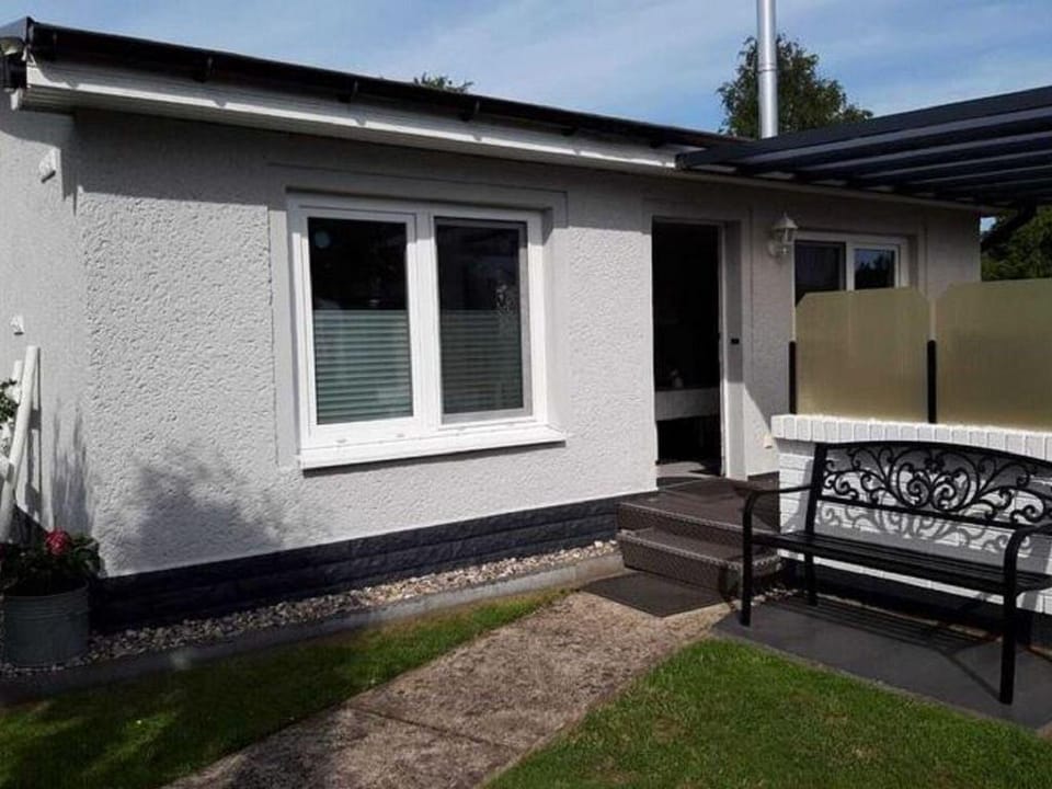 Bungalow in Neubukow mit Terrasse und Garten Vacation rental in Mecklenburg-Vorpommern, Germany