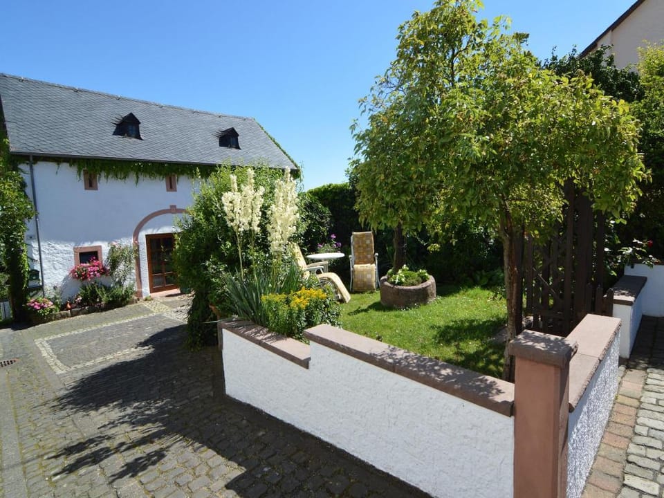Apartment Welschbilling near Trails Apartment in Trier-Saarburg