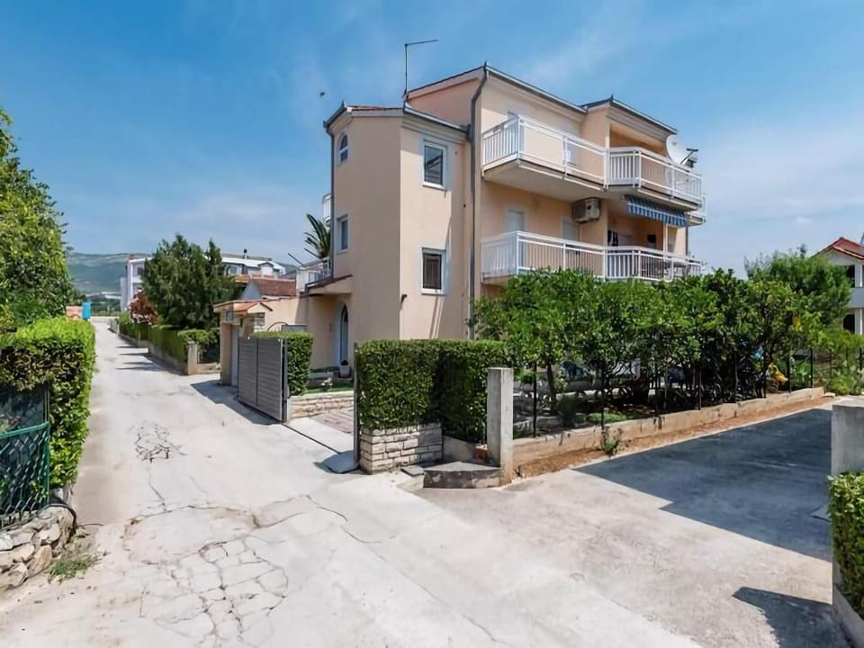 Apartment in Kastel near the Sea Apartment in Šibenik-Knin County, Croatia