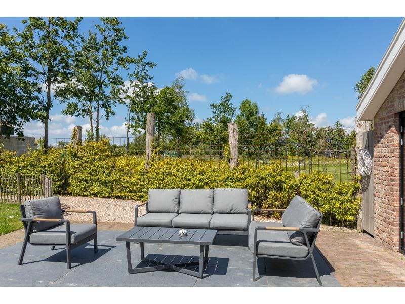 Mansion in Vrouwenpolder near Beach Vacation rental in Vrouwenpolder