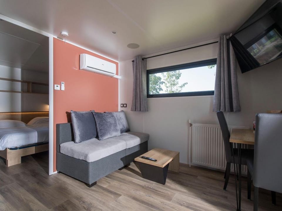 Pet-Friendly Lodge Stay Vacation rental in Gelderland, Netherlands