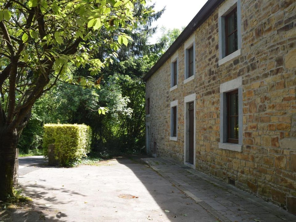Peaceful Retreat in Ferrieres Vacation rental in Wallonia, Belgium