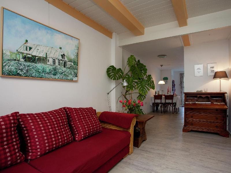 Cottage in Nes-Ameland near Coastline Vacation rental in Nes