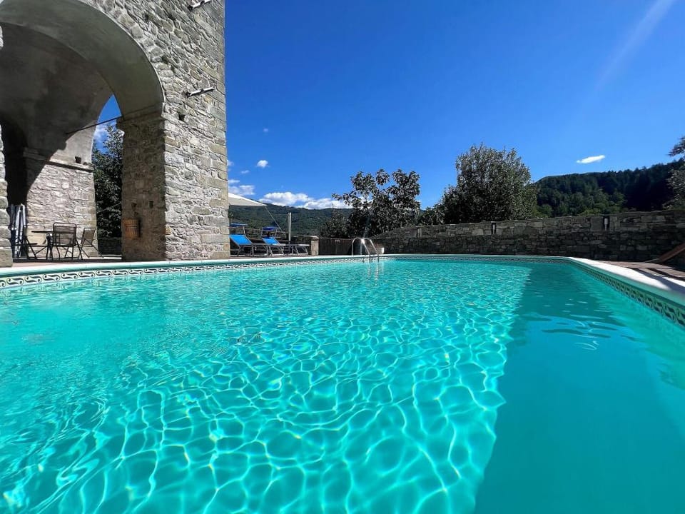 Relaxing Tuscan Home with WiFi Vacation rental in Province of Massa and Carrara