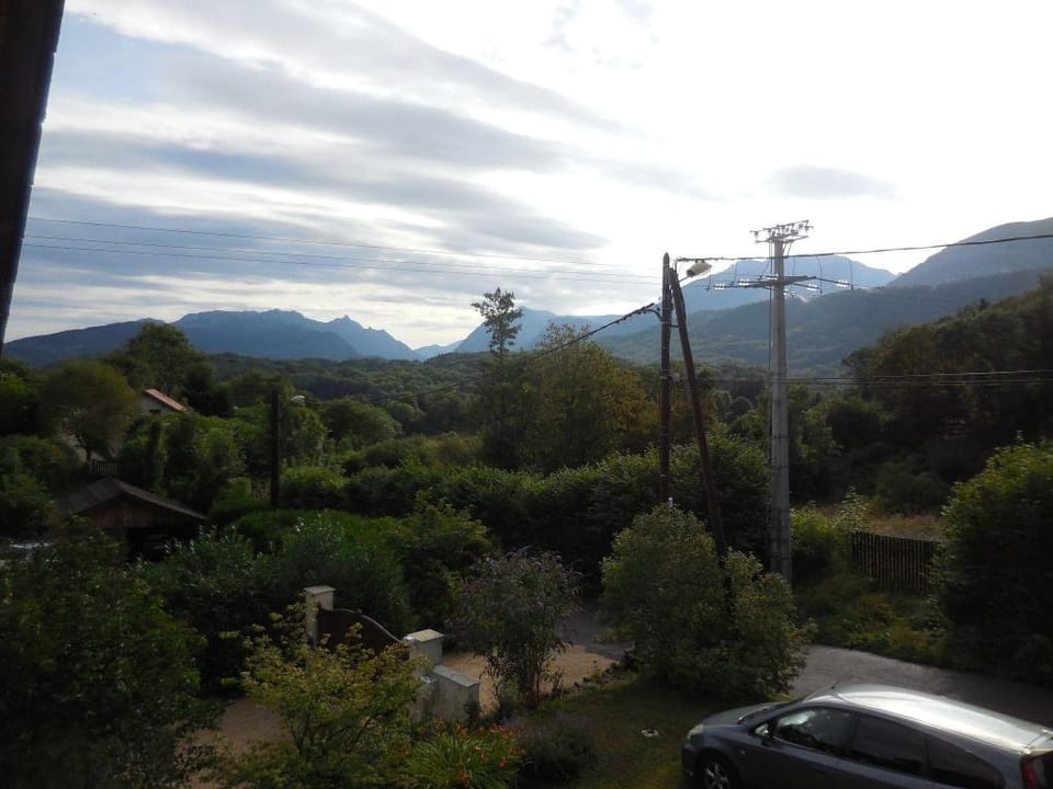 Cozy Chalet Escape in the Alps Vacation rental in Provence-Alpes-Côte d'Azur