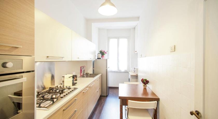 Roman Home Base in the Appio Latino Apartment in Rome