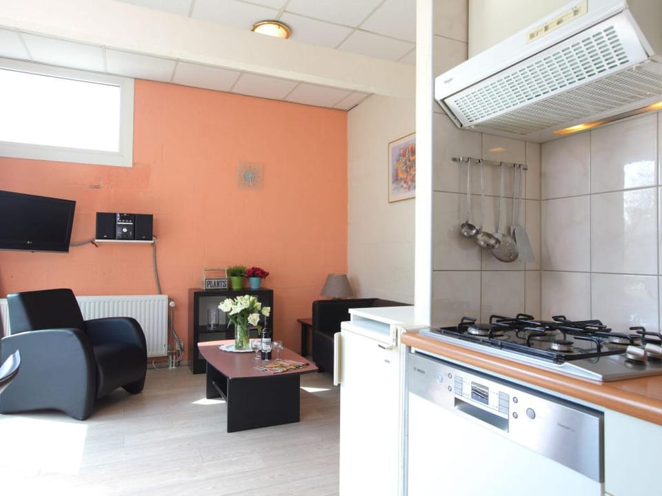 Bungalow near Valkenburg Vacation rental in Limburg (province)