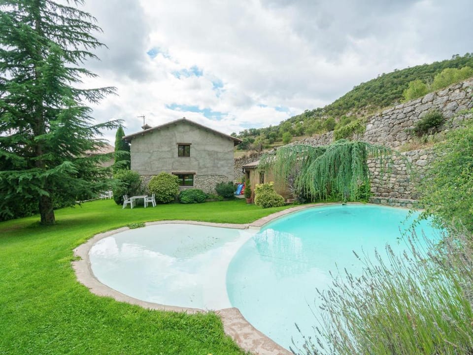 Belvilla by OYO Cobert de lEra Vacation rental in Solsonès