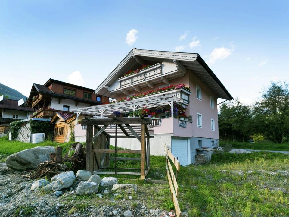 Apartment in Aschau near Ski Hochzillertal Apartment in Tyrol
