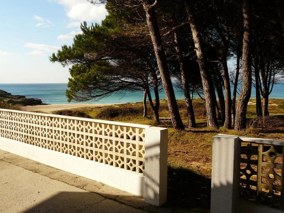 Villa in Vilamoura near Golf  Beach Apartment in O Morrazo