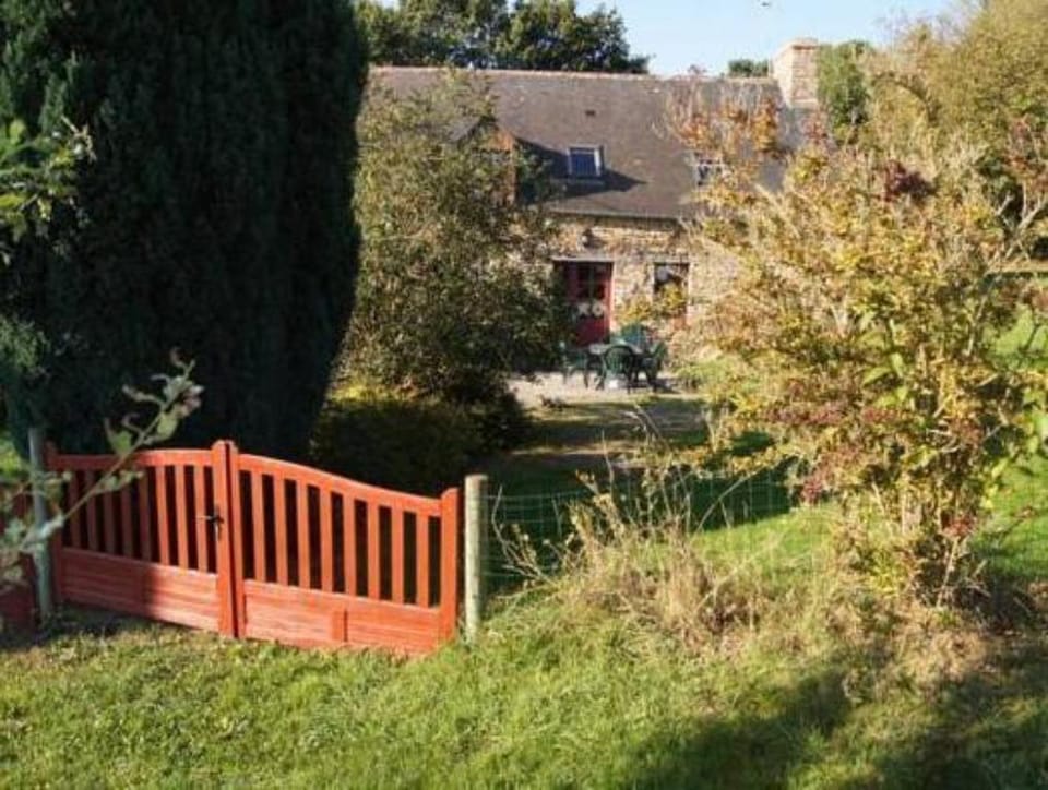Charming child-friendly holiday home Vacation rental in Brittany