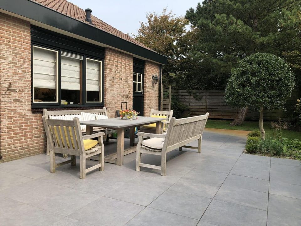 Holiday Home in Bergen aan Zee with Terrace Vacation rental in Bergen aan Zee