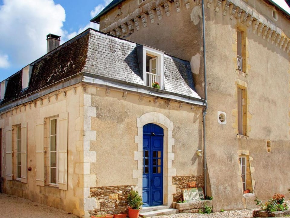 Cottage in Chaleix near Forest  Lake Vacation rental in Nouvelle-Aquitaine