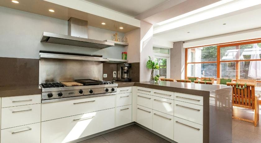 Villa Stay with Pool  Sauna Villa in Koksijde
