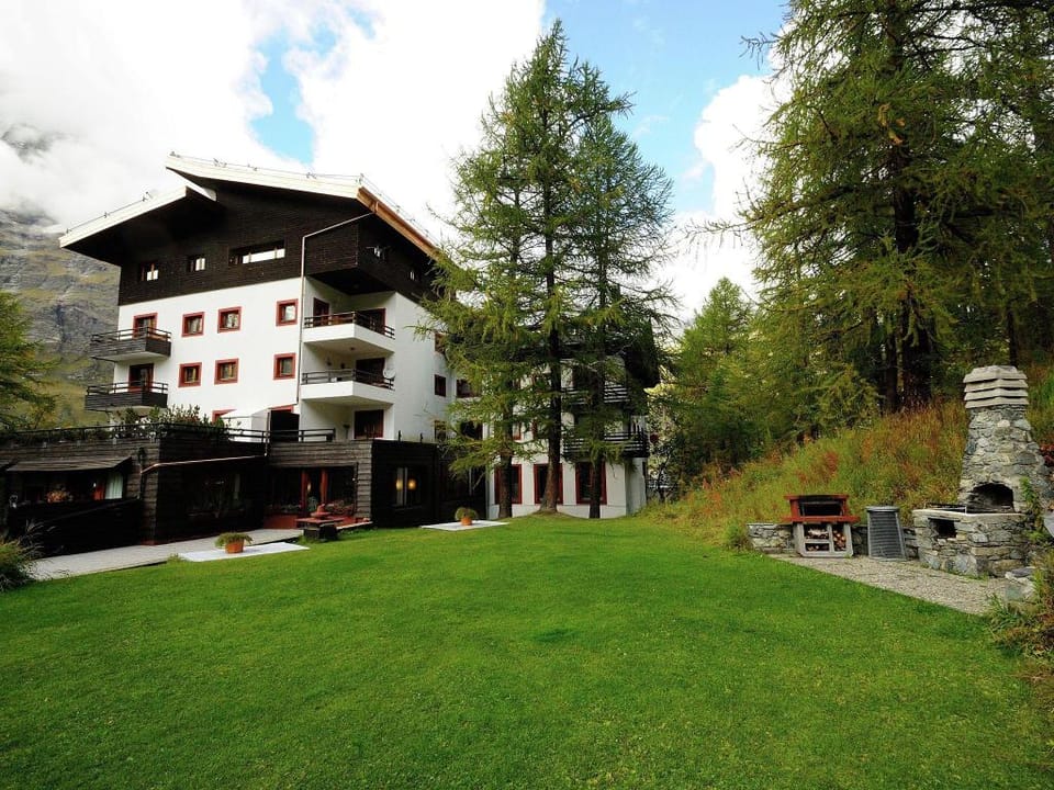 Apartment in Aosta Valley near Ski Lift Apartment in Breuil-Cervinia