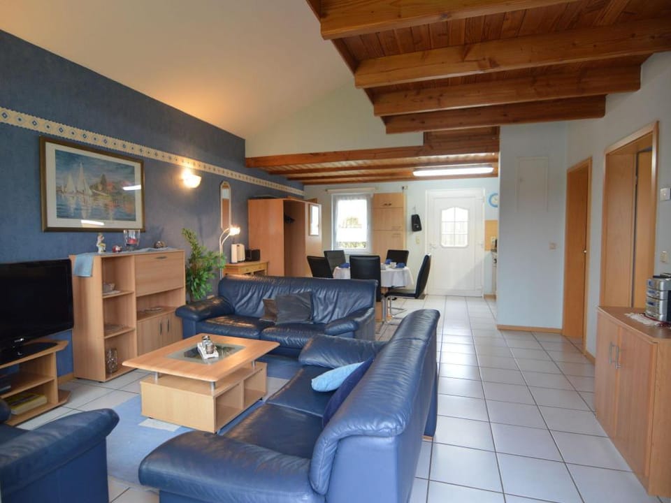 Apartment in Gransdorf with Scenic Views Apartment in Rhineland-Palatinate