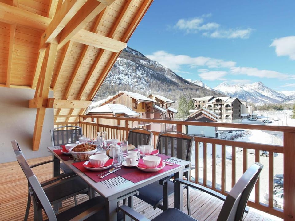 Sunny Alps Apartment Apartment in Saint-Chaffrey