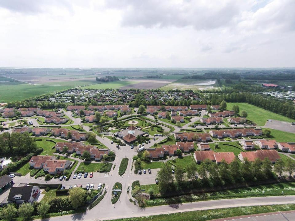 Modern Bungalow in Zeeland with Garden Vacation rental in Noordwelle