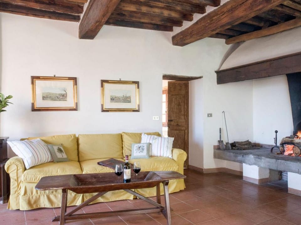 Villa in Tuscany with Pool and Wine Tasting Vacation rental in Tuscany