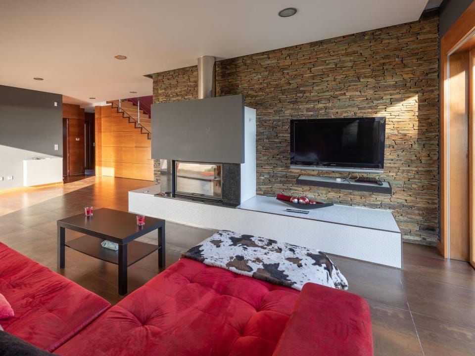 Lovely holiday home with garden Vacation rental in Viana do Castelo District