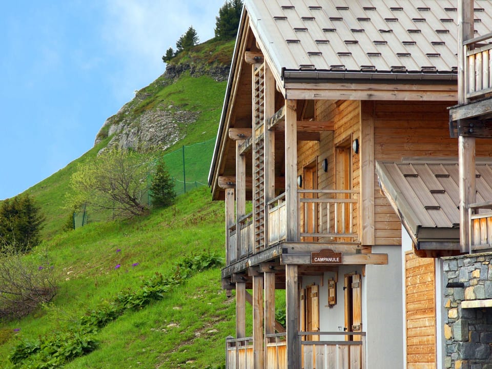 Cozy Chalet Near Slopes Apartment in Arâches-la-Frasse